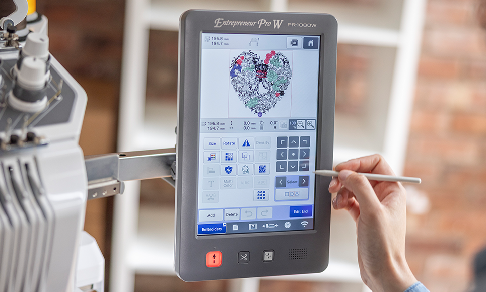 TEST - Brother PR1060W : Machine à broder dix aiguilles | Garantie 3 ans